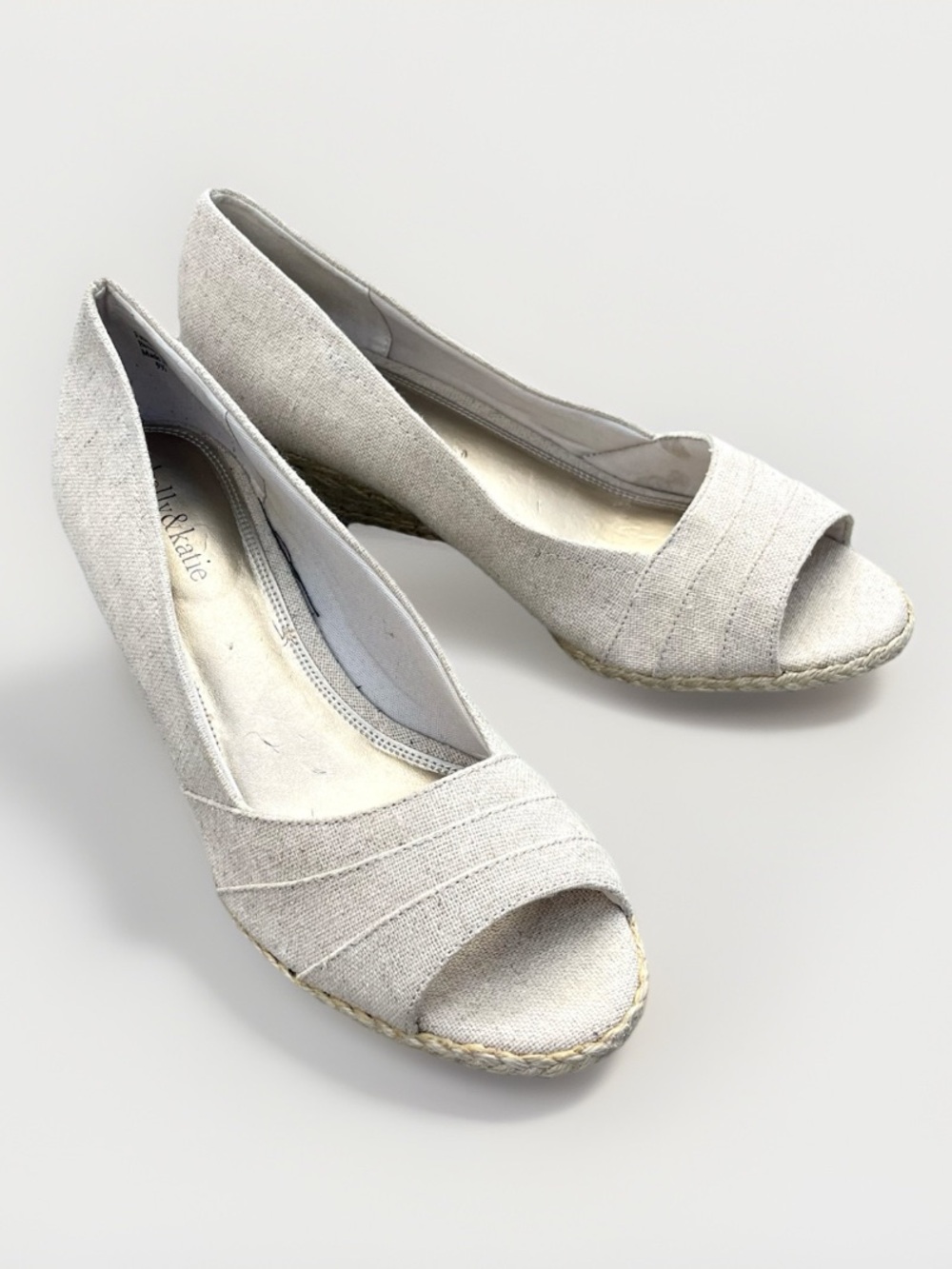 Kelly & Katie Linen Espadrille Wedges Open Toe Beige Size 9.5
